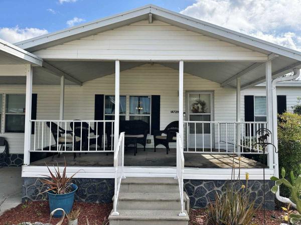 2000 Mert Mobile Home