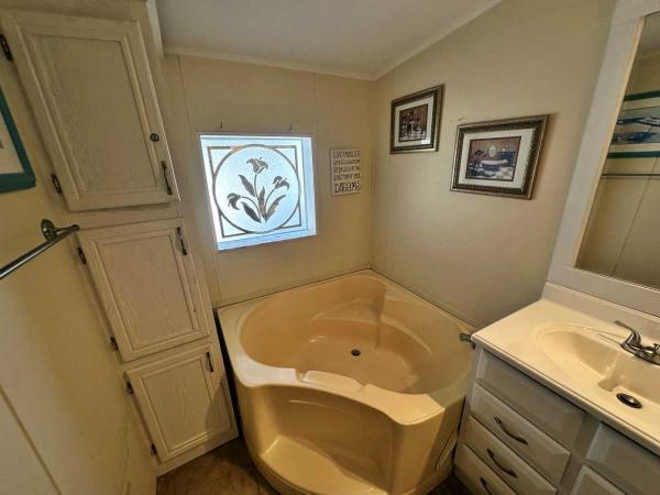 2000 Mert Mobile Home