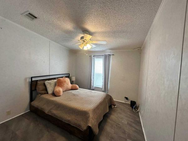 2000 Mert Mobile Home