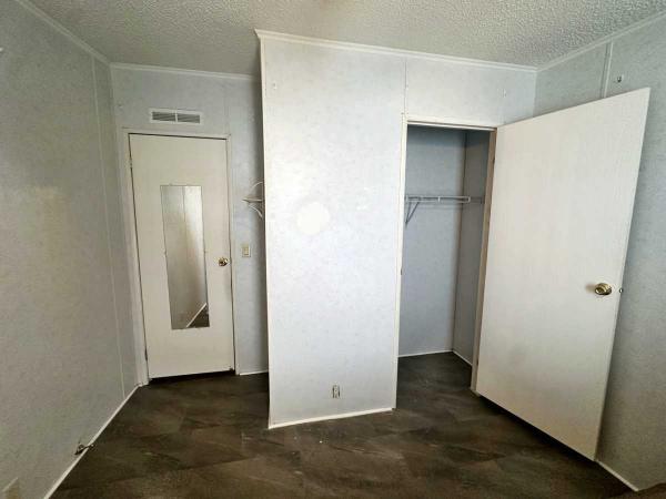 2000 Mert Mobile Home