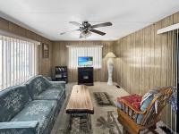 1972 SUMER Mobile Home