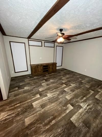 Photo 3 of 10 of home located at 4472 Woodrow Wilson Springfield, TN 37172