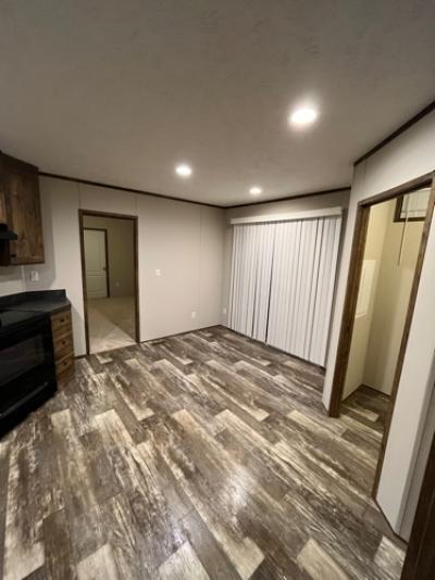 Photo 4 of 10 of home located at 4472 Woodrow Wilson Springfield, TN 37172