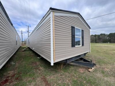 Photo 1 of 16 of home located at 141 6th St Haleyville, AL 35565