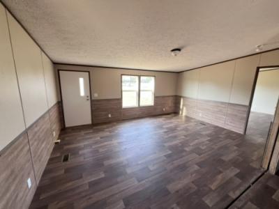 Photo 4 of 15 of home located at 16071 Old Greensboro Road Moundville, AL 35474