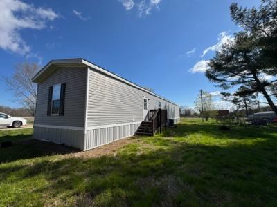 Photo 3 of 23 of home located at 3685 Mount Carmel Rd Mosheim, TN 37818