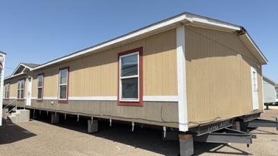 Photo 1 of 20 of home located at 3201 E Expressway 83 Donna, TX 78537