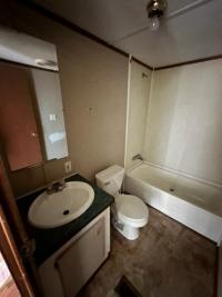 2000 BRISTOL Manufactured Home