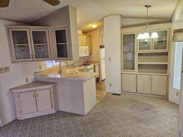 1991 Cavco Manufactured Home