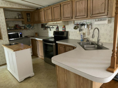 Photo 3 of 12 of home located at 1023 Dogwood Cir. Wildwood, FL 34785