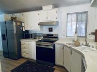1996 FLEETWOOD LAKESPRINGS Manufactured Home
