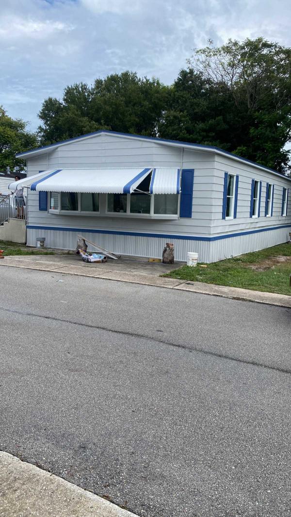 1983 Twin Mobile Home