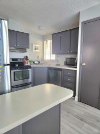 1986 Manufactured Home