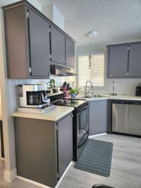 1986 Manufactured Home