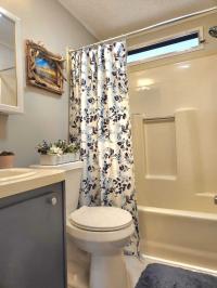 1986 Manufactured Home