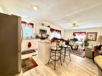 1990 Manufactured Home