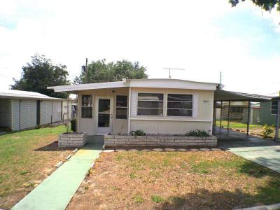 Mobile Home at 39618 Persimmon Ave Zephyrhills, FL 33542