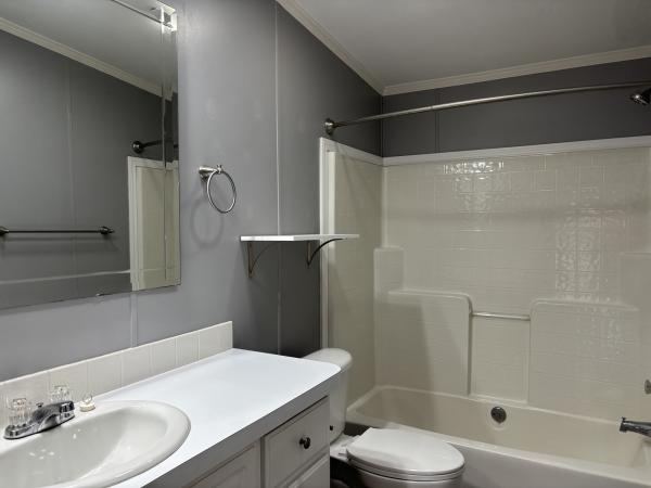 2003 Fleetwood Mobile Home