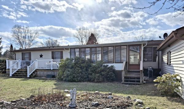 1985 Victorian Victorian Mobile Home