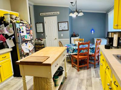 Photo 5 of 15 of home located at 8185 Bloomsbury Cir Northville, MI 48167