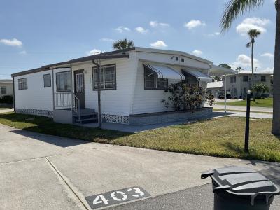 Photo 3 of 16 of home located at 3901 Bahia Vista St. #401 Sarasota, FL 34232