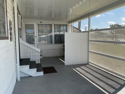 Photo 4 of 16 of home located at 3901 Bahia Vista St. #401 Sarasota, FL 34232