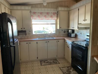 Photo 2 of 12 of home located at 3901 Bahia Vista St. #214 Sarasota, FL 34232