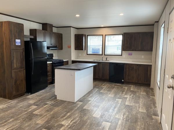 2024 Champion Home Builders, Inc. mobile Home
