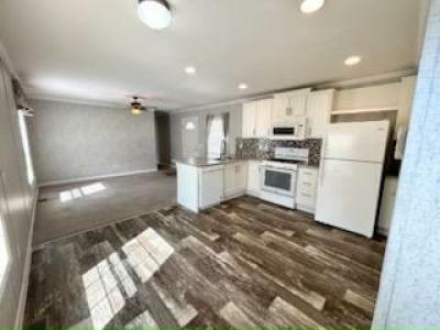 Photo 2 of 17 of home located at 118 Elmhurst Dr. Lockport, NY 14094