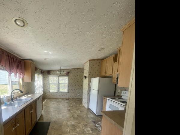 2007 Clayton CAP021612TNAB Mobile Home