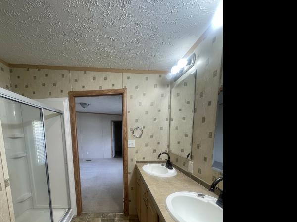 2007 Clayton CAP021612TNAB Mobile Home