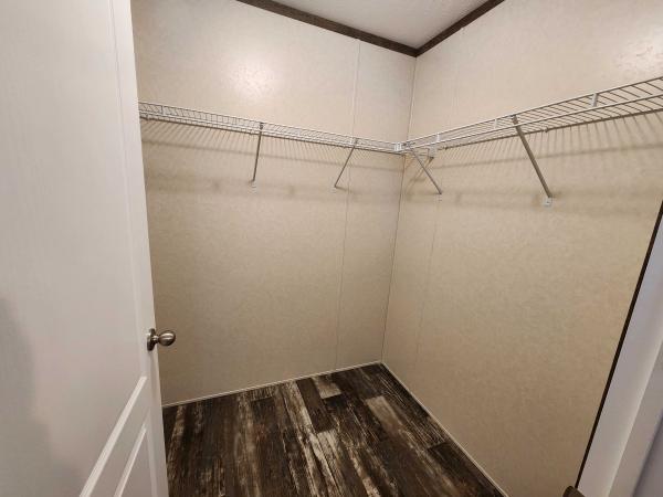 2020 Clayton - Wakarusa Mobile Home