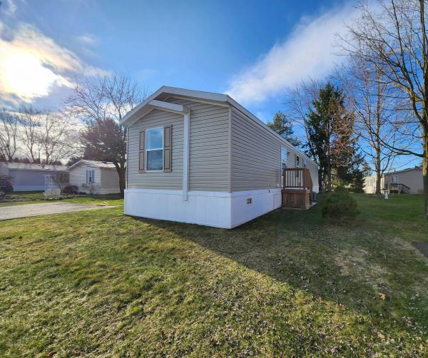 2020 Clayton - Wakarusa Mobile Home