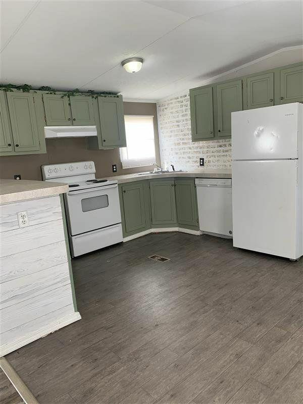 Photo 1 of 2 of home located at 8805 Misty Hollow Drive Lot 3 Midwest City, OK 73110