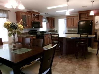 Photo 5 of 12 of home located at 7100 Ulmerton Rd Lot 1021 Largo, FL 33771