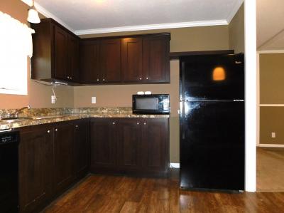 Photo 3 of 25 of home located at 1668 Gallahad Dr Lakeland, FL 33810