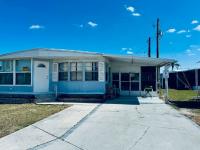 1975 MANOR Manufactured Home