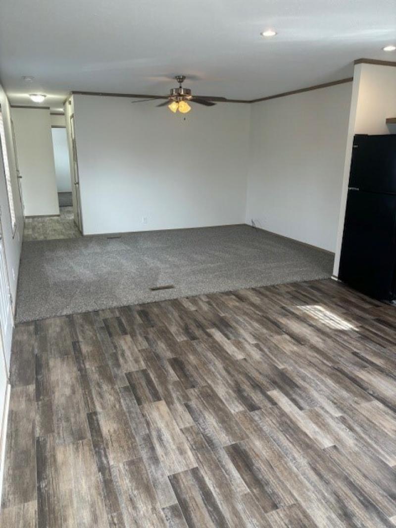 Mobile home available near Lowell Michigan