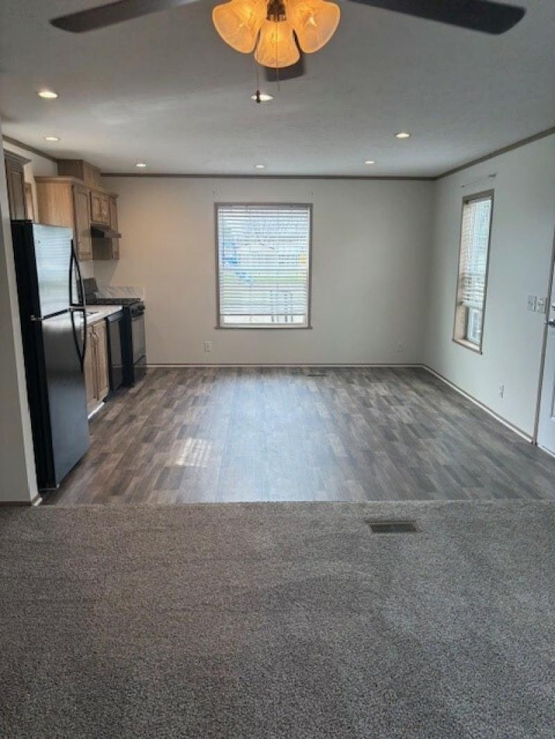 Mobile home available near Lowell Michigan