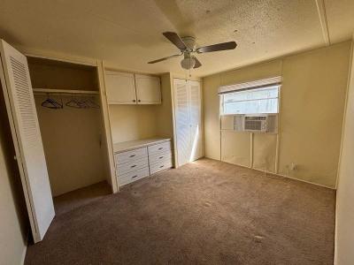 Photo 4 of 6 of home located at 925 301 Blvd E, Lot 86 Bradenton, FL 34203