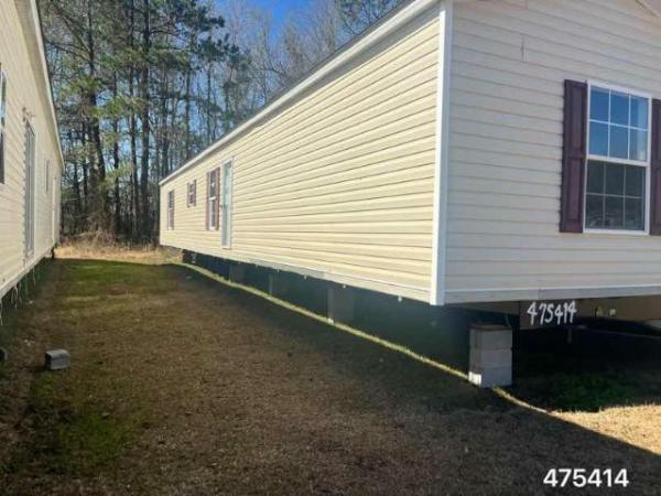 Photo 1 of 2 of home located at Orangeburg Homes 1580 Five Chop Rd Orangeburg, SC 29115