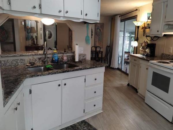 1976 NOMA Manufactured Home