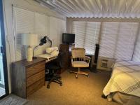 1985 Oaks Manufactured Home