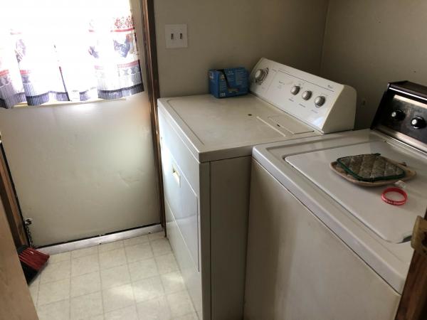1989 Springbrook ab Mobile Home