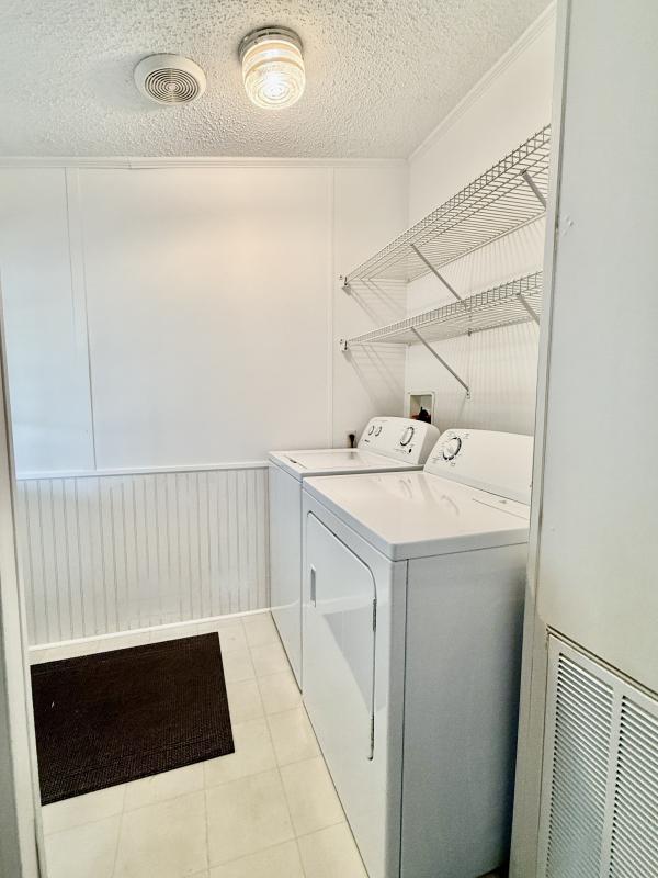 2001 REDM FLA14615959A/B Mobile Home