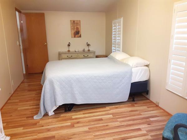 2005 king King Mobile Home