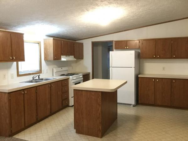 2000 Redman Mobile Home