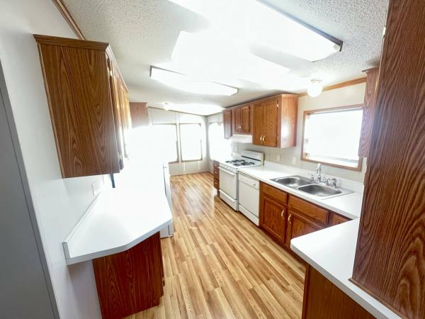 1999 FLEETWOOD a/b Mobile Home