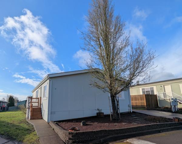 2005 Skyline 1200 CT Mobile Home