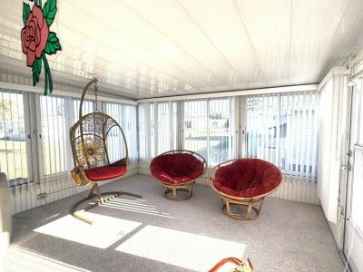 Photo 5 of 11 of home located at 1747 SE Buddy Ave. Crystal River, FL 34429
